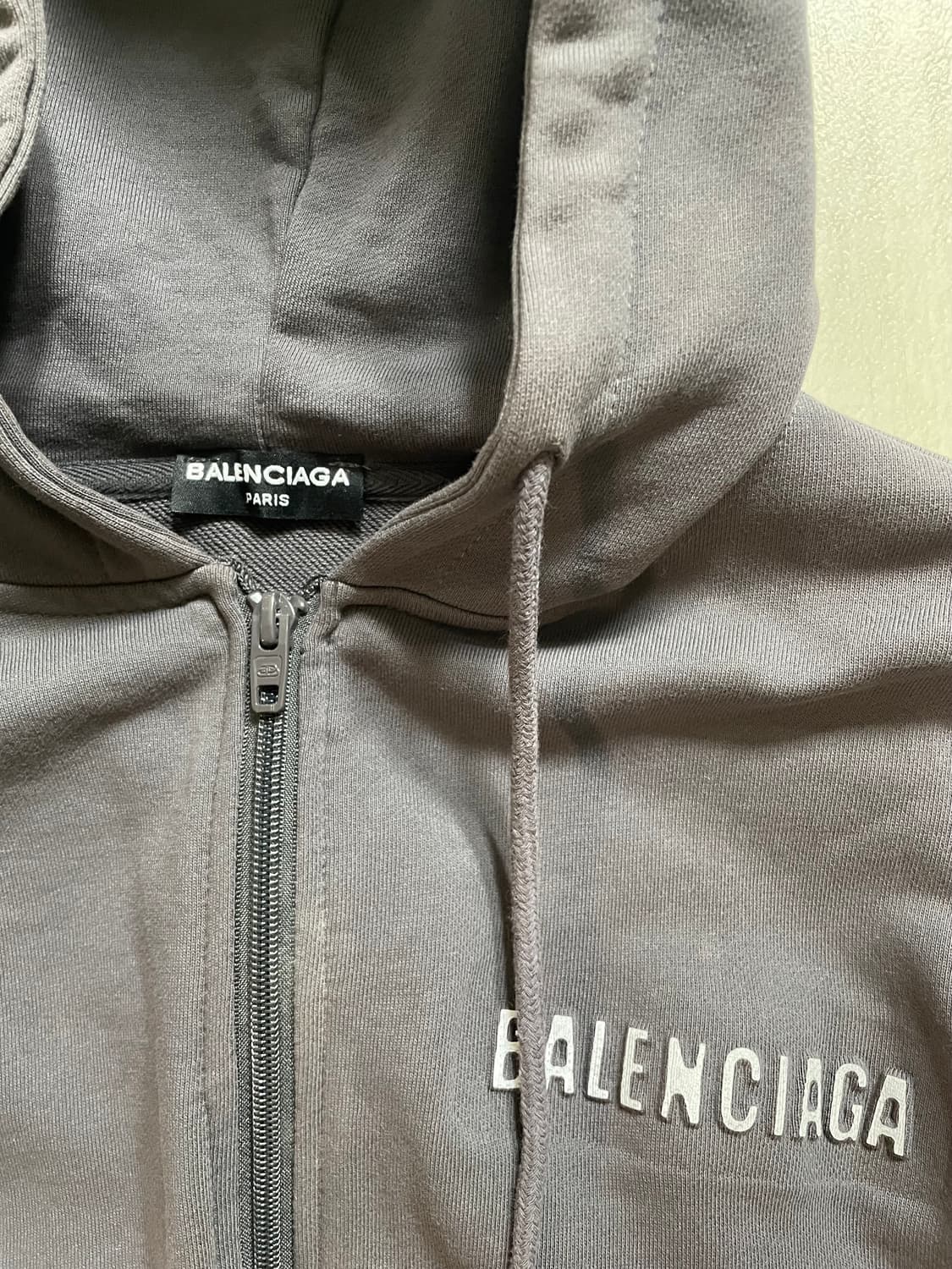 발렌시아가 후디 상품이미지4