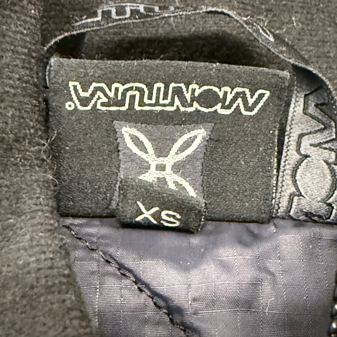 [ 정품/XS ] 몬츄라 바람막이 스카이 자켓 b8 상품이미지5