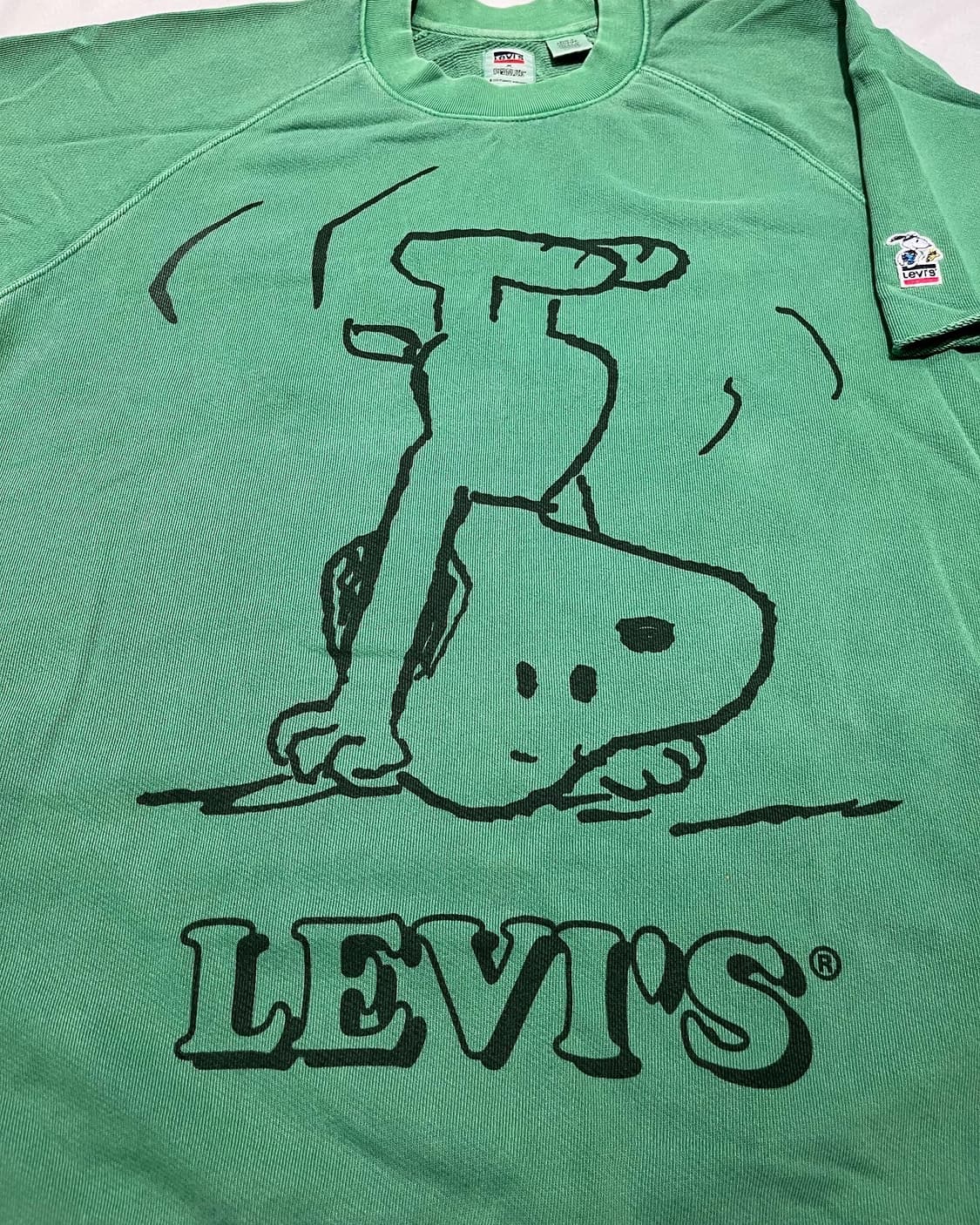 리바이스 X 스누피 콜라보 스웻셔츠 상품이미지3