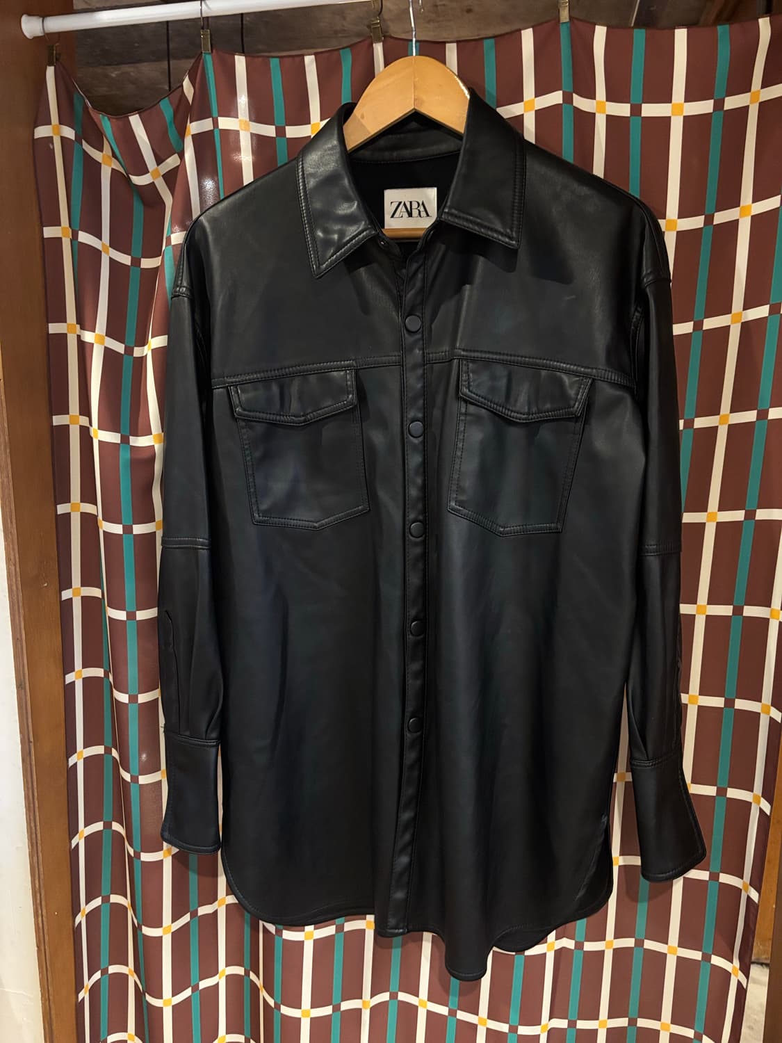 자라 블랙 레더 셔츠 자켓 상품이미지2