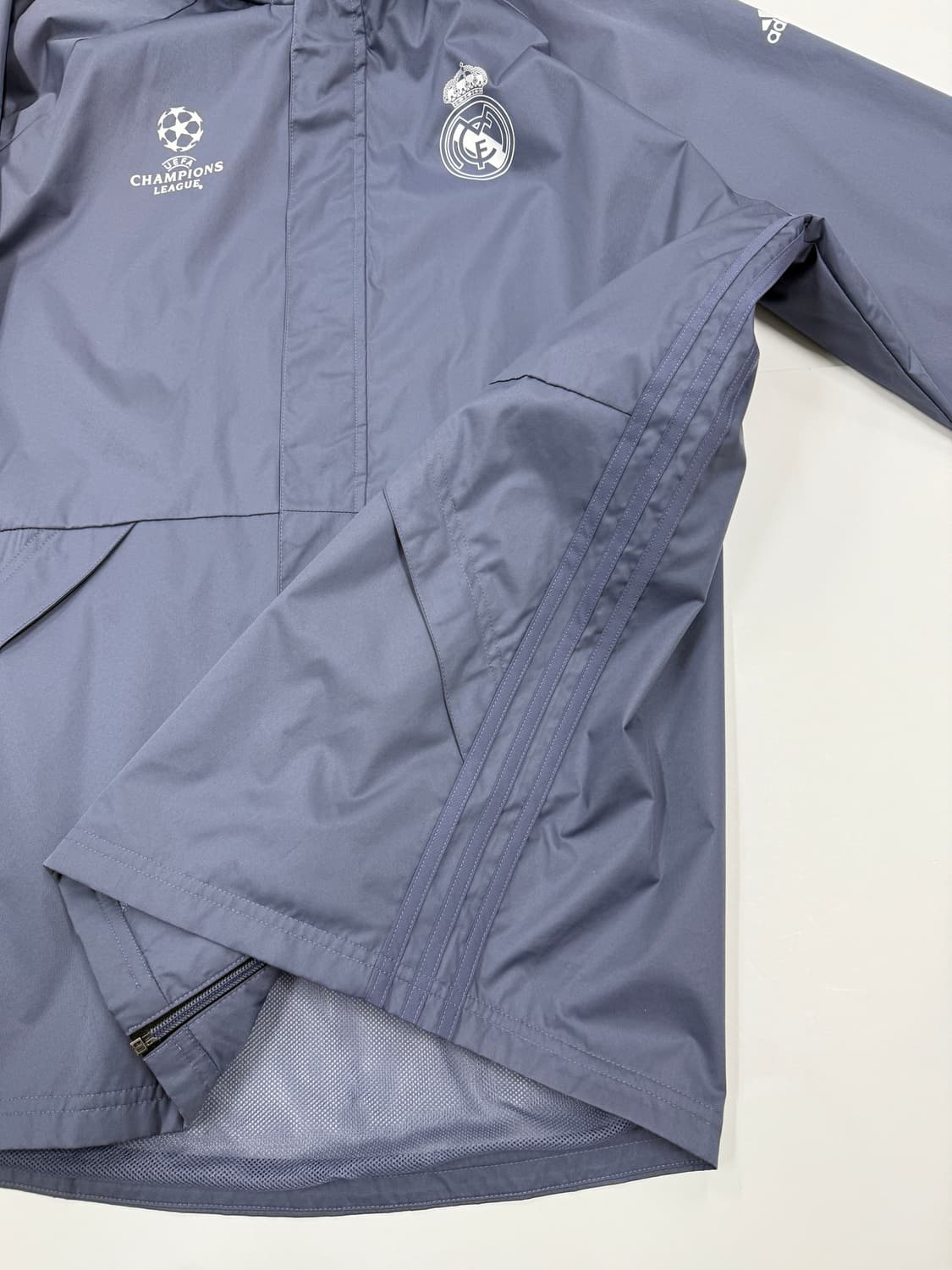 아디다스 챔피언스리그 레알마드리드 자켓 상품이미지7