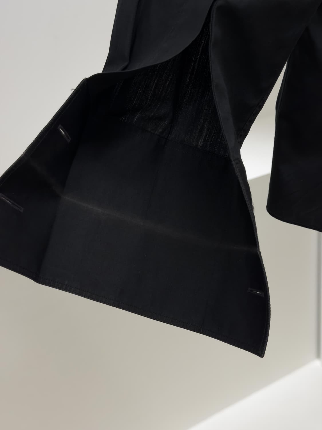 에르메스 드레이프넥 셔츠 상품이미지9