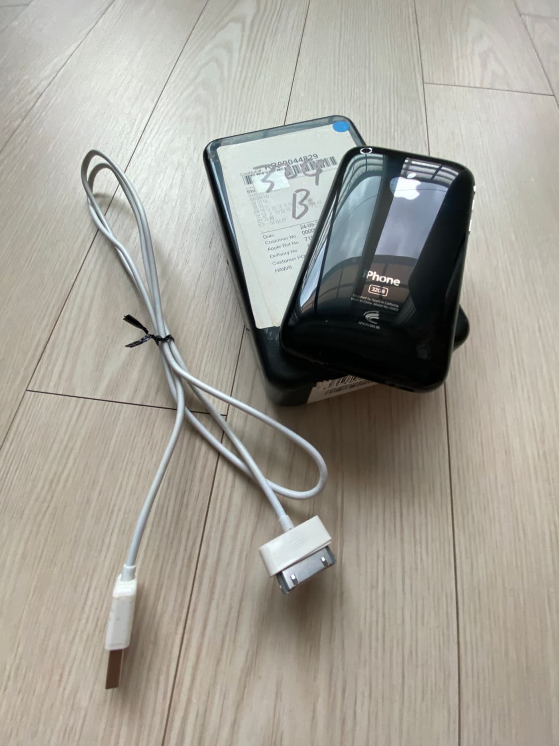  아이폰 첫번째 모델 희귀 아이템 iPhone 3GS 32GB 상품이미지7