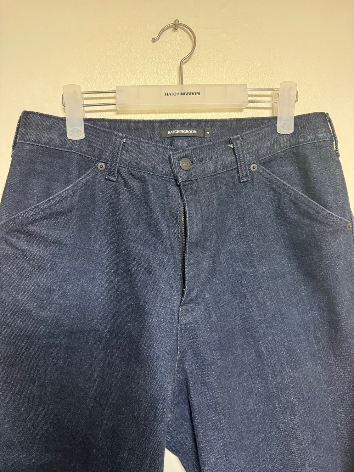 해칭룸 와이드 커브드 워시드 인디고 진 상품이미지4