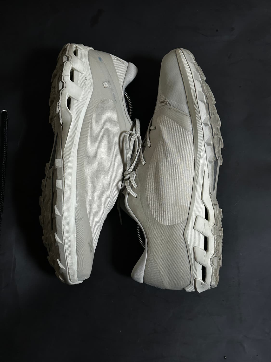 [260] 온 러닝 x 파프 클라우드벤쳐 두쪽 일괄 상품이미지7