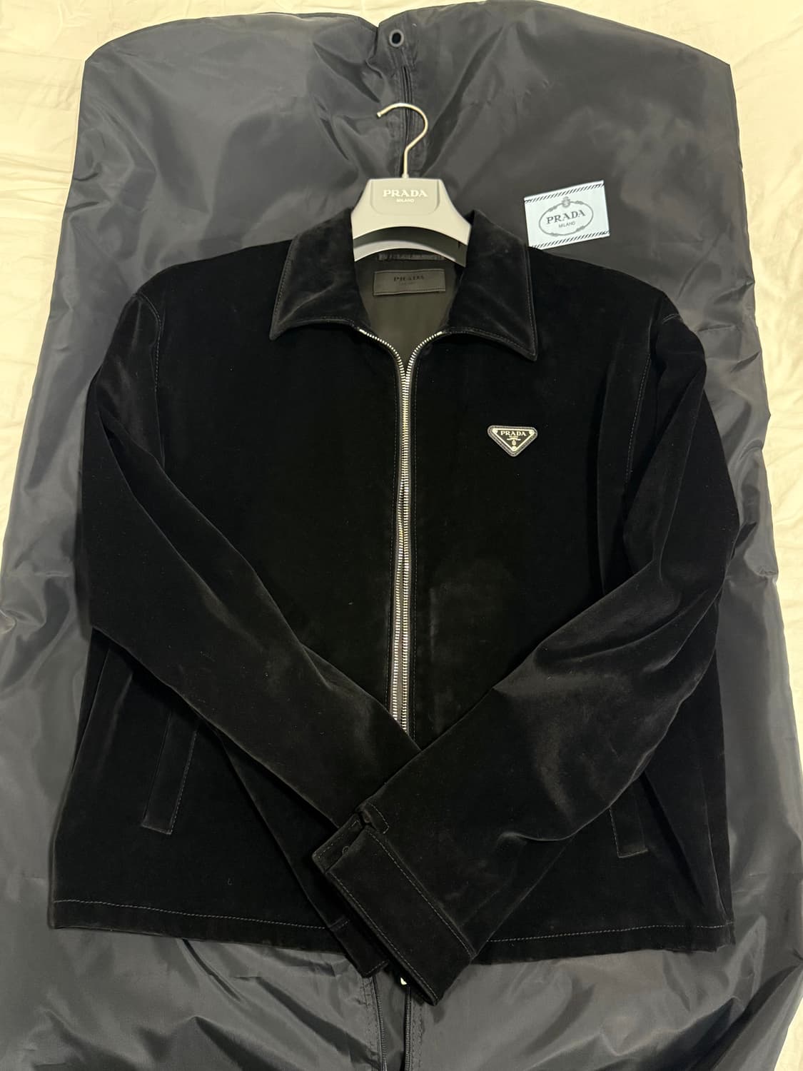 [M] 프라다 블랙 벨벳 자켓 상품이미지3