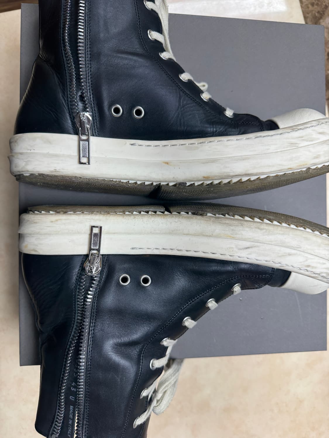 23FW 릭오웬스 라몬즈 하이 LPO 43 (RU02C7890) 상품이미지2