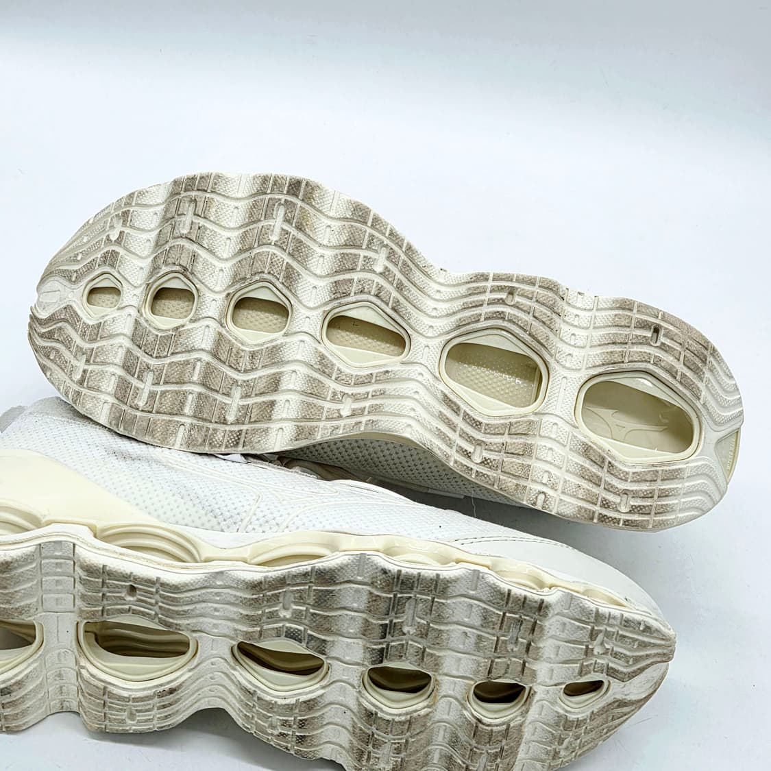 미즈노 웨이브 프로페시 베타 '화이트 바닐라 아이스' (290) 상품이미지3