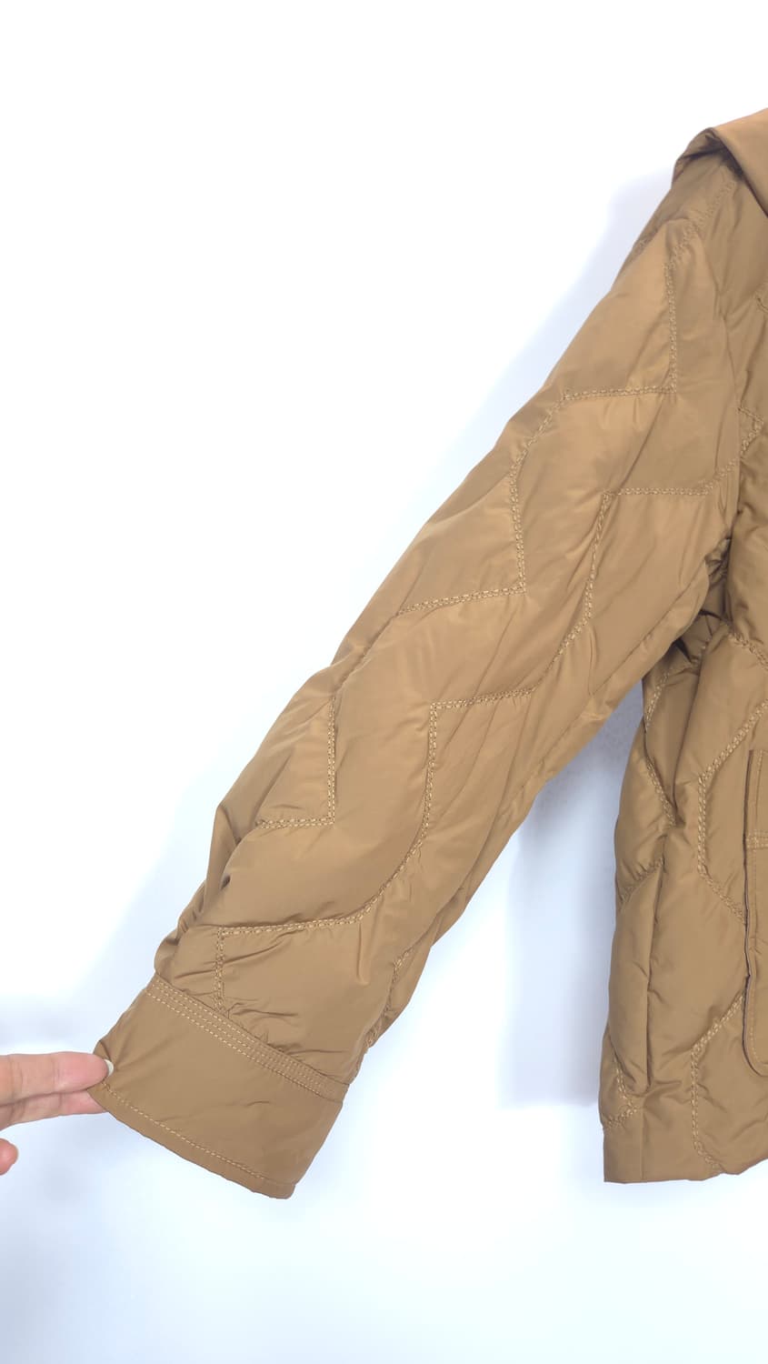 한섬 오즈세컨 2024 퀼팅 구스 다운 숏패딩 44~66 상품이미지6