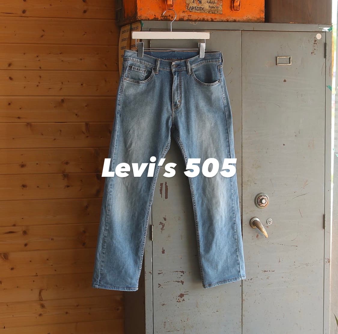 (착용컷) 리바이스 505 (남성용 30-31) 상품이미지1