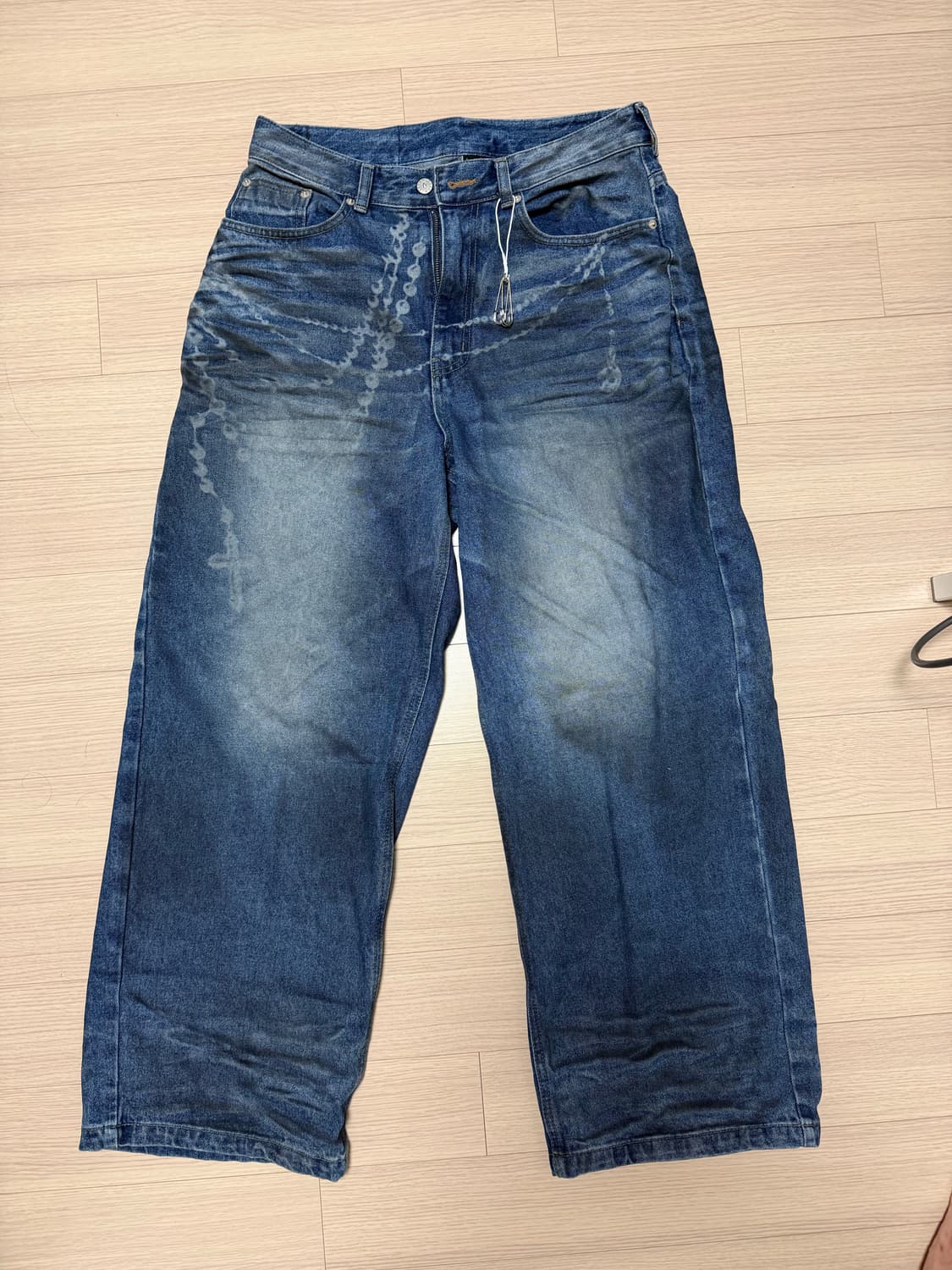 아캄 Chain Graphic Denim Pants ( 1 ) 상품이미지3