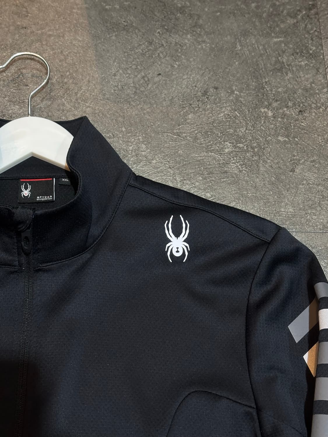 스파이더 트레이닝 집업 져지 110사이즈 상품이미지4