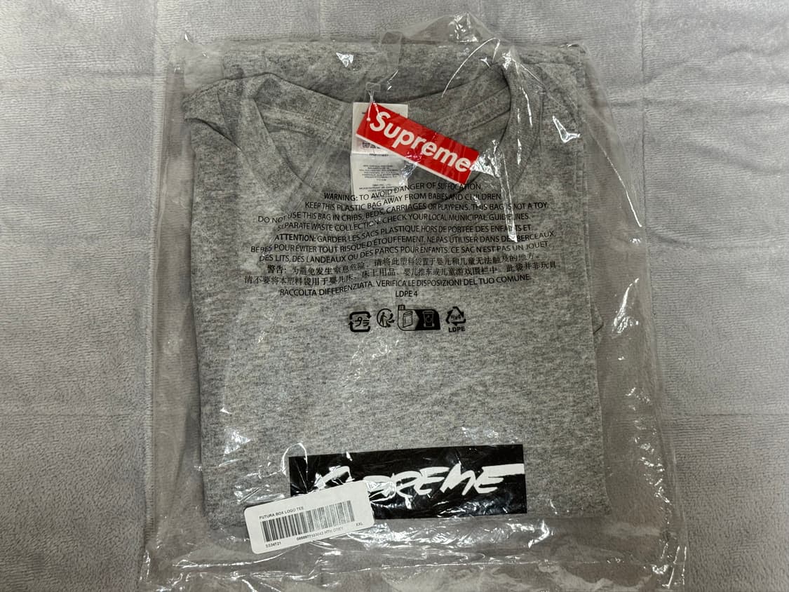 XXL 슈프림 퓨추라 티셔츠 그레이 상품이미지2