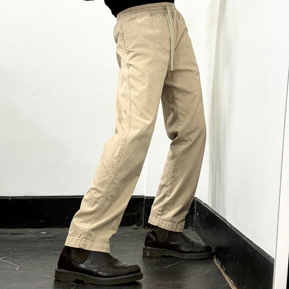 칼하트 WIP LAWTON 밴딩 팬츠 상품이미지1