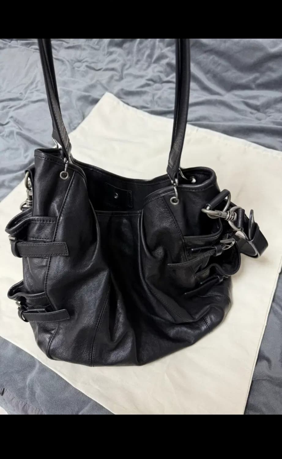 벨리에 달스톤 레더백 상품이미지3