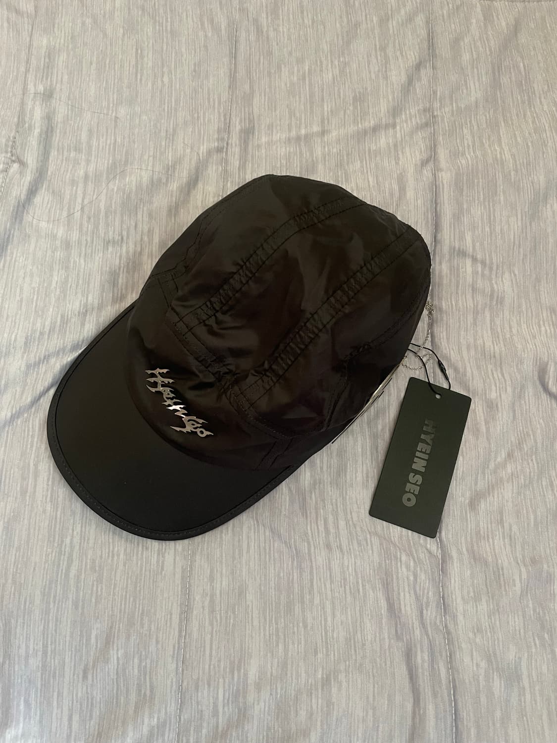 Hyein seo 혜인서 메탈 로고캡 상품이미지1