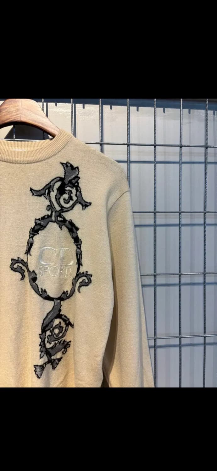 크리스찬 디올 스포츠 빅 자수로고 아이보리 모 소재 니트 H1328 상품이미지3