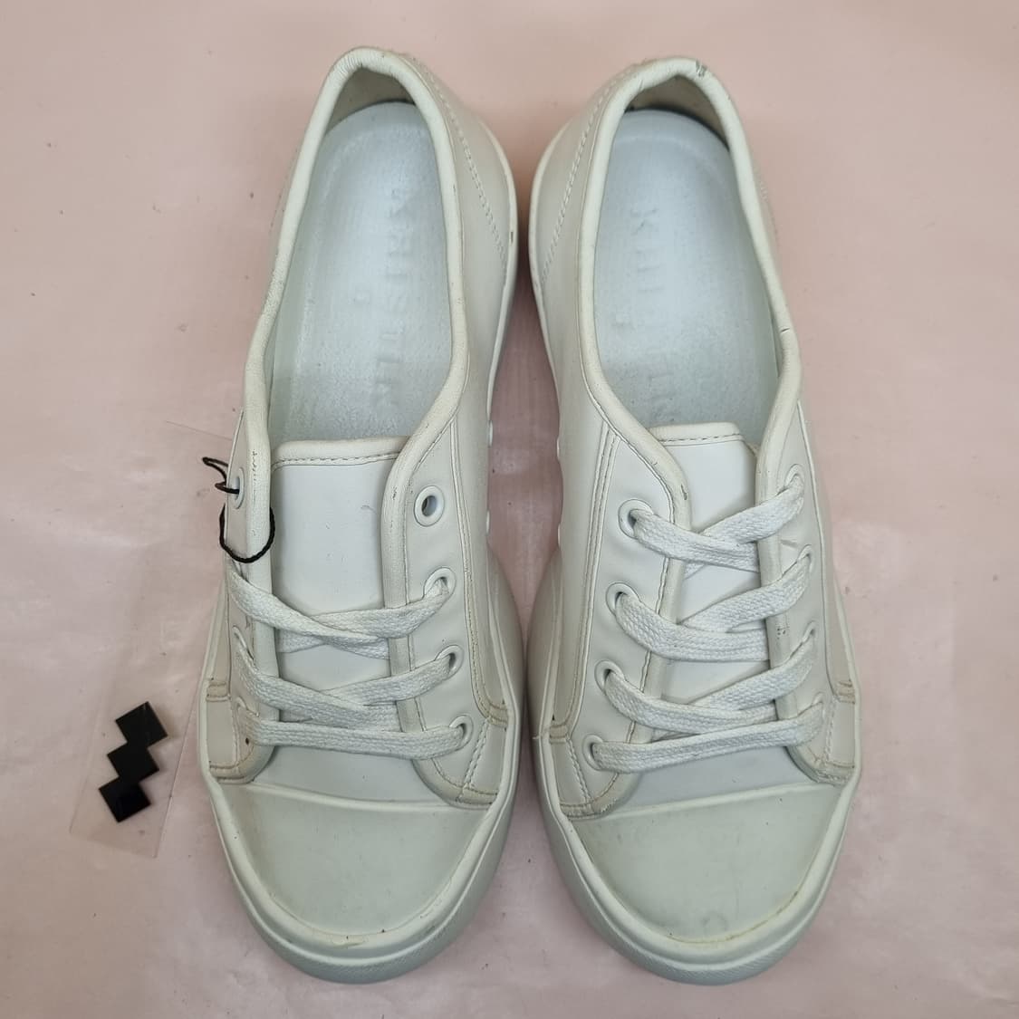 크리스틴 문베이 화이트 스니커즈 250 상품이미지2