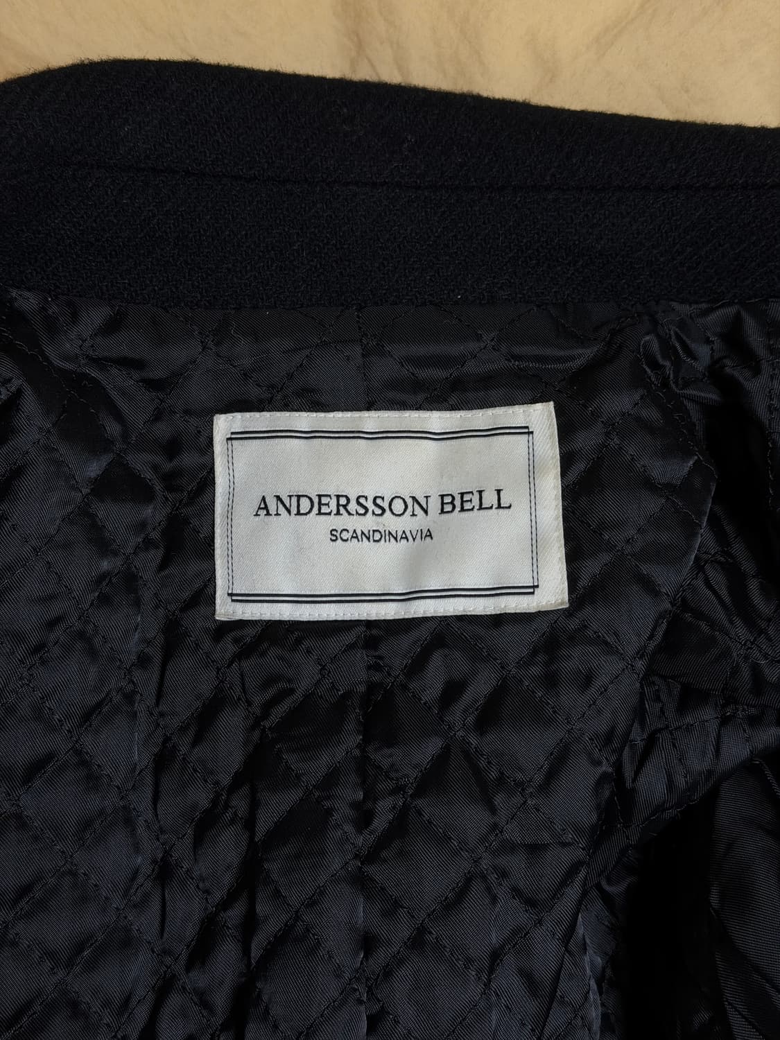 앤더슨벨 누빔 더블 코트 상품이미지5