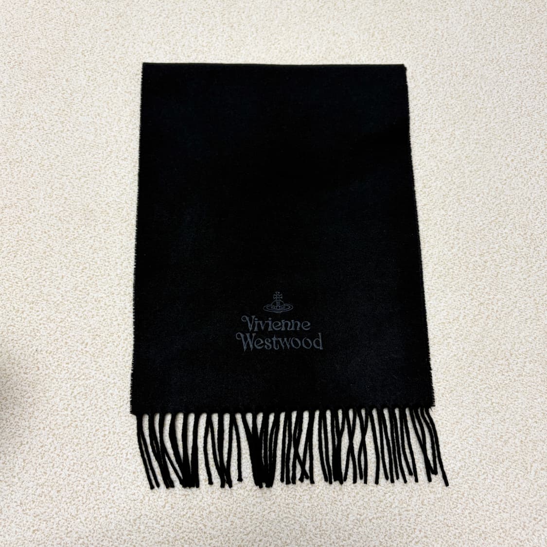 비비안웨스트우드 울 로고 머플러 블랙 상품이미지3
