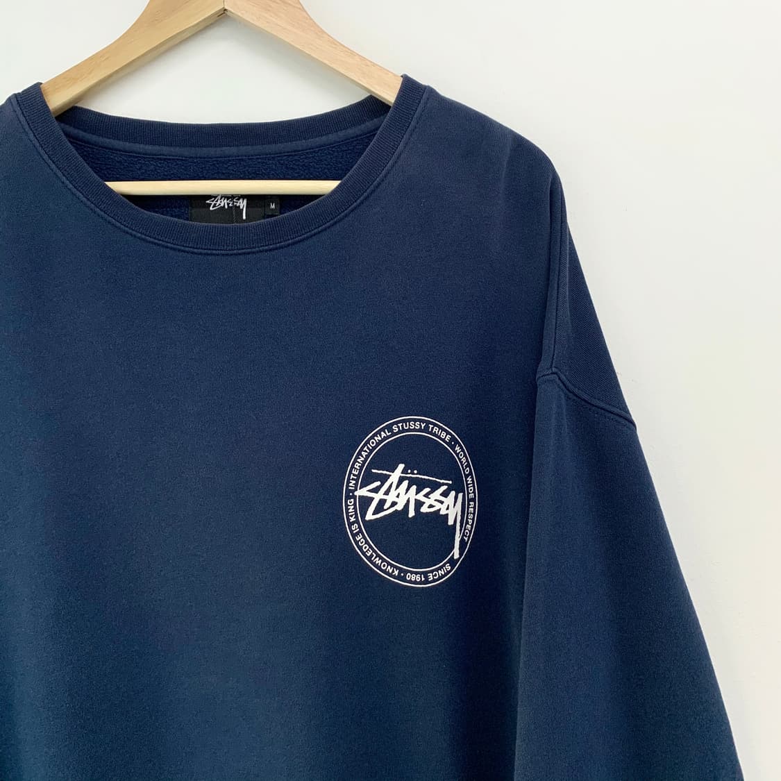 스투시 인터네셔널 트라이브 오버사이즈 네이비 맨투맨 상품이미지6