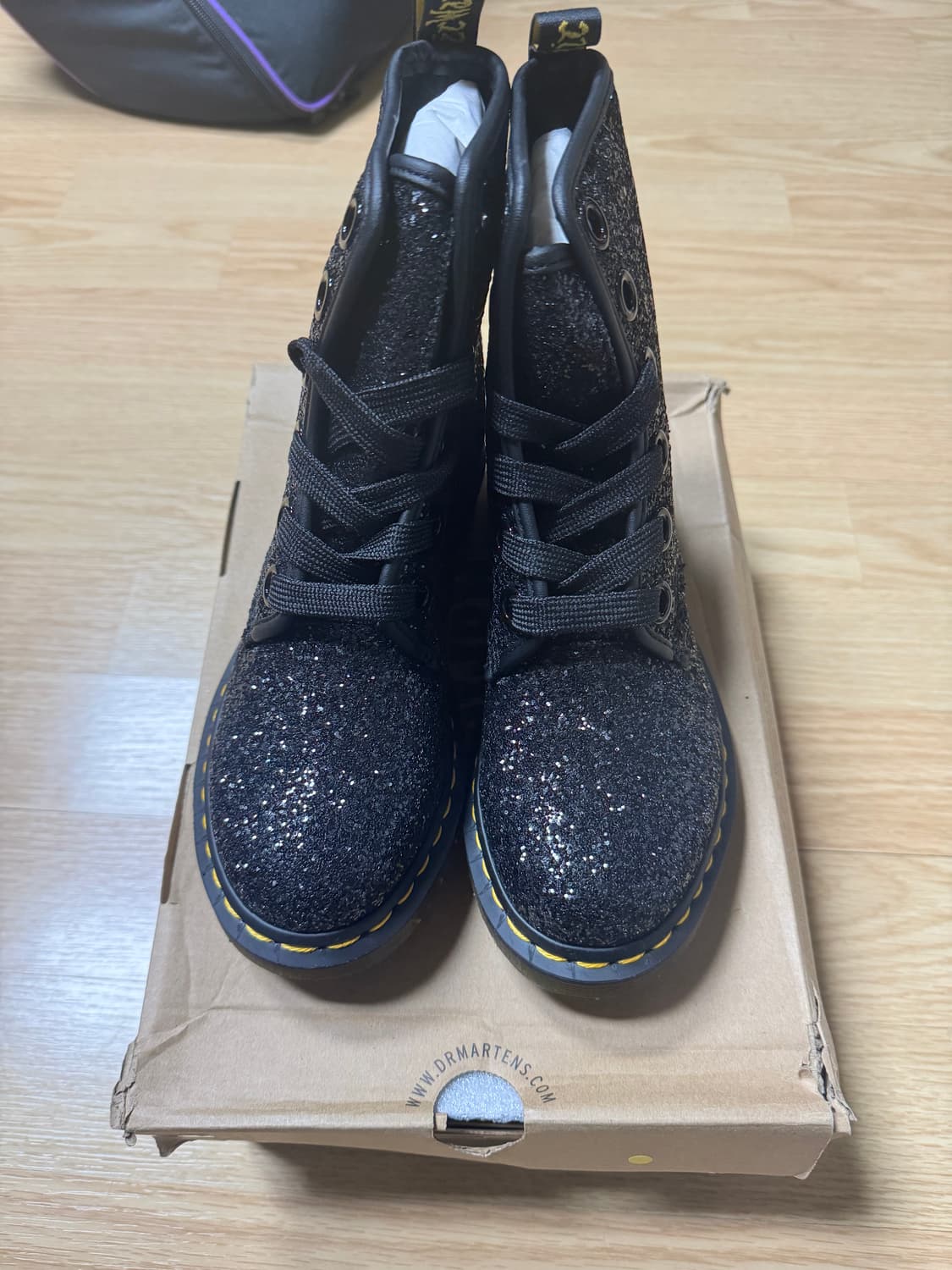 닥터마틴 1460 청키글리터 부츠 상품이미지1