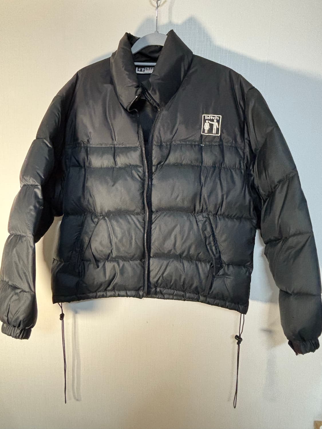 bitch skateboards 90s 비치 스케이트보드 로고 패딩  상품이미지2