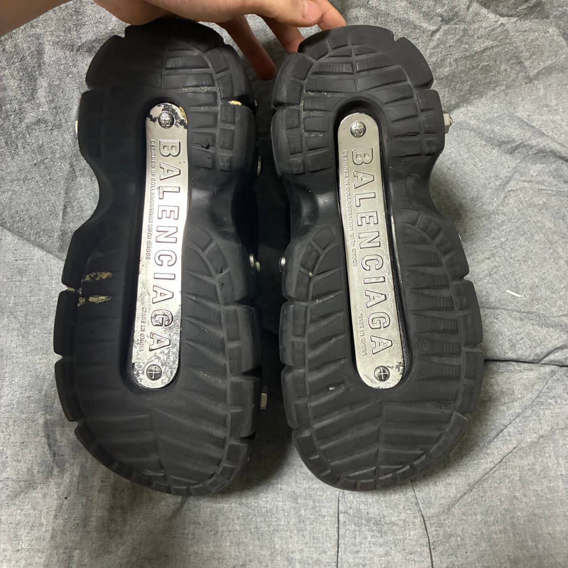 발렌시아가 하드크록스 42 상품이미지10