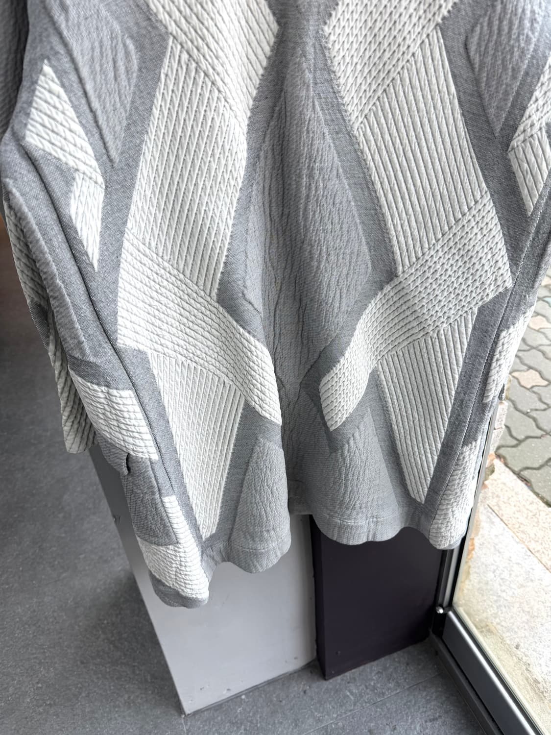 2/ 이세이미야케 누빔 패디드 롱 자켓 상품이미지8