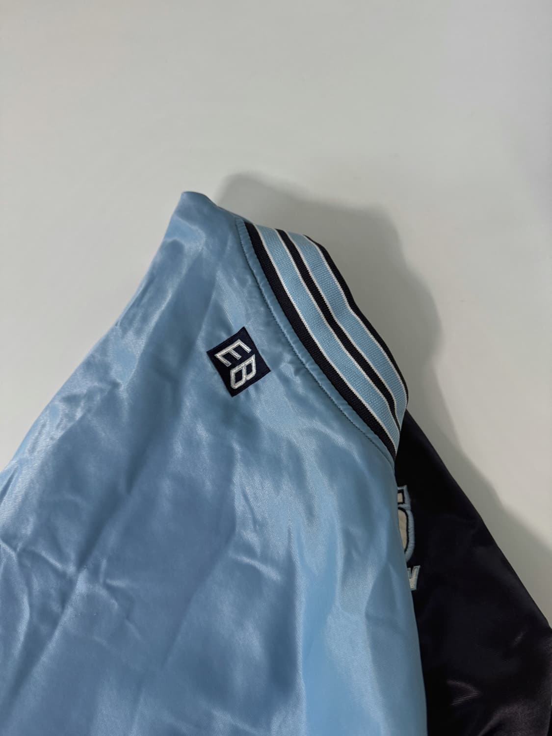 VTG 90's 스카이블루 배색 바시티 자켓 m 상품이미지4