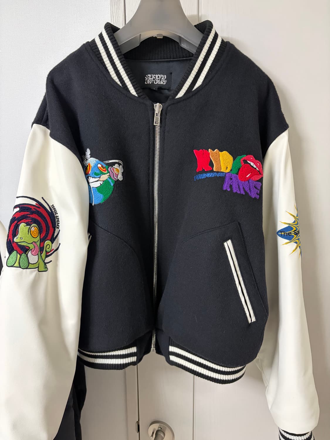 Sundayoffclub 선데이오프클럽 선오클 바시티 자켓 상품이미지1