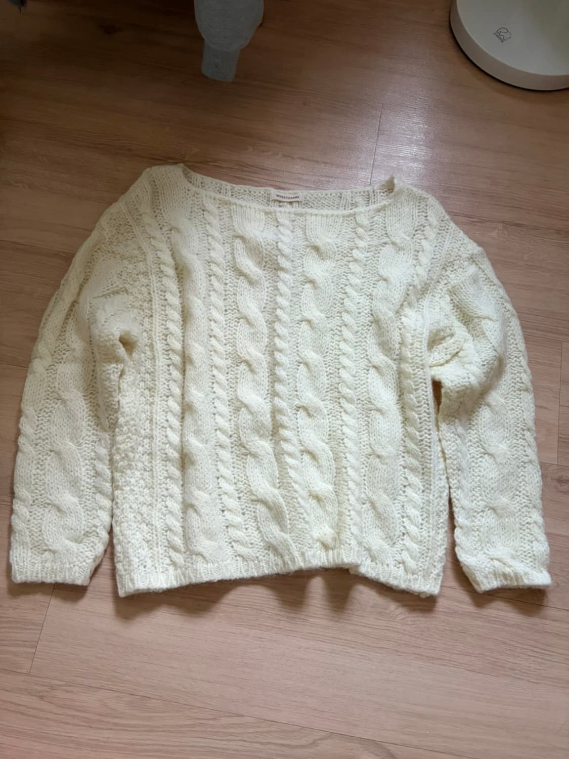 위드아웃썸머 시나몬 케이블 니트 아이보리 상품이미지2