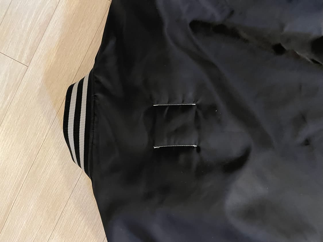 [XL] 솔로이스트 x 뉴에라 바시티 자켓 상품이미지4