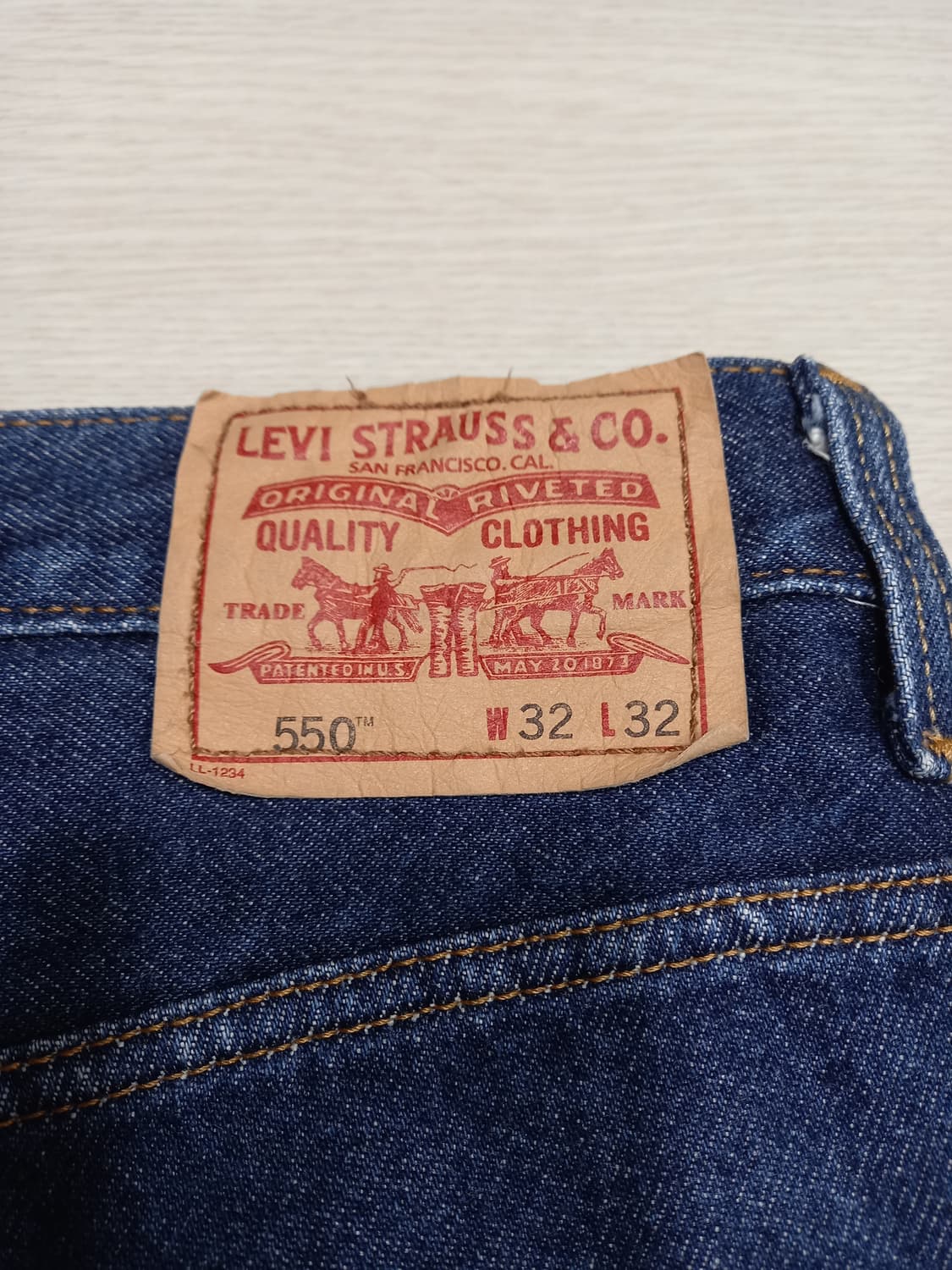 32 리바이스550 RELAXED FIT 진청 32-283 상품이미지4