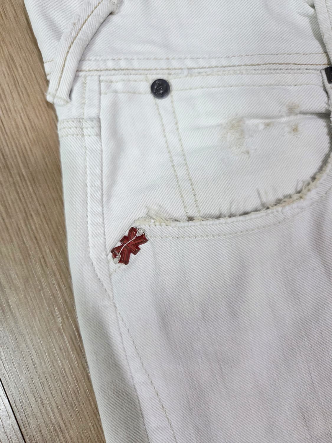 실카이 화이트 디스트로이드 데님 팬츠 상품이미지5