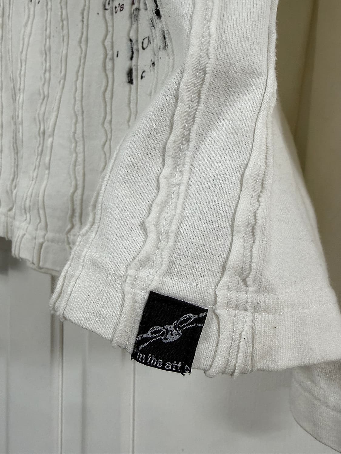 In the attic 롱슬리브 상품이미지3