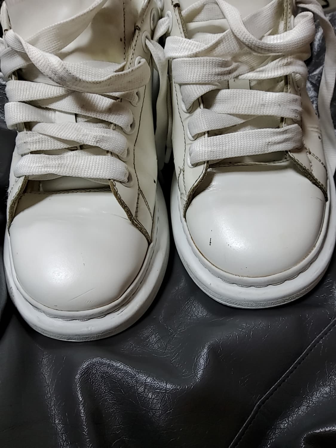 알렉산더 맥퀸 오버솔 골드 265 상품이미지2