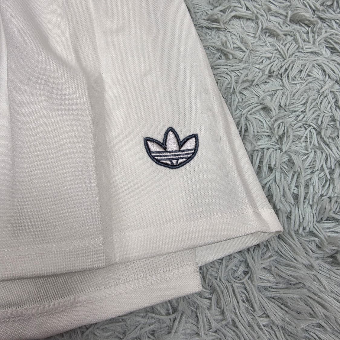 [새상품] 아디다스 여성 플리츠 스커트 화이트 28 상품이미지2