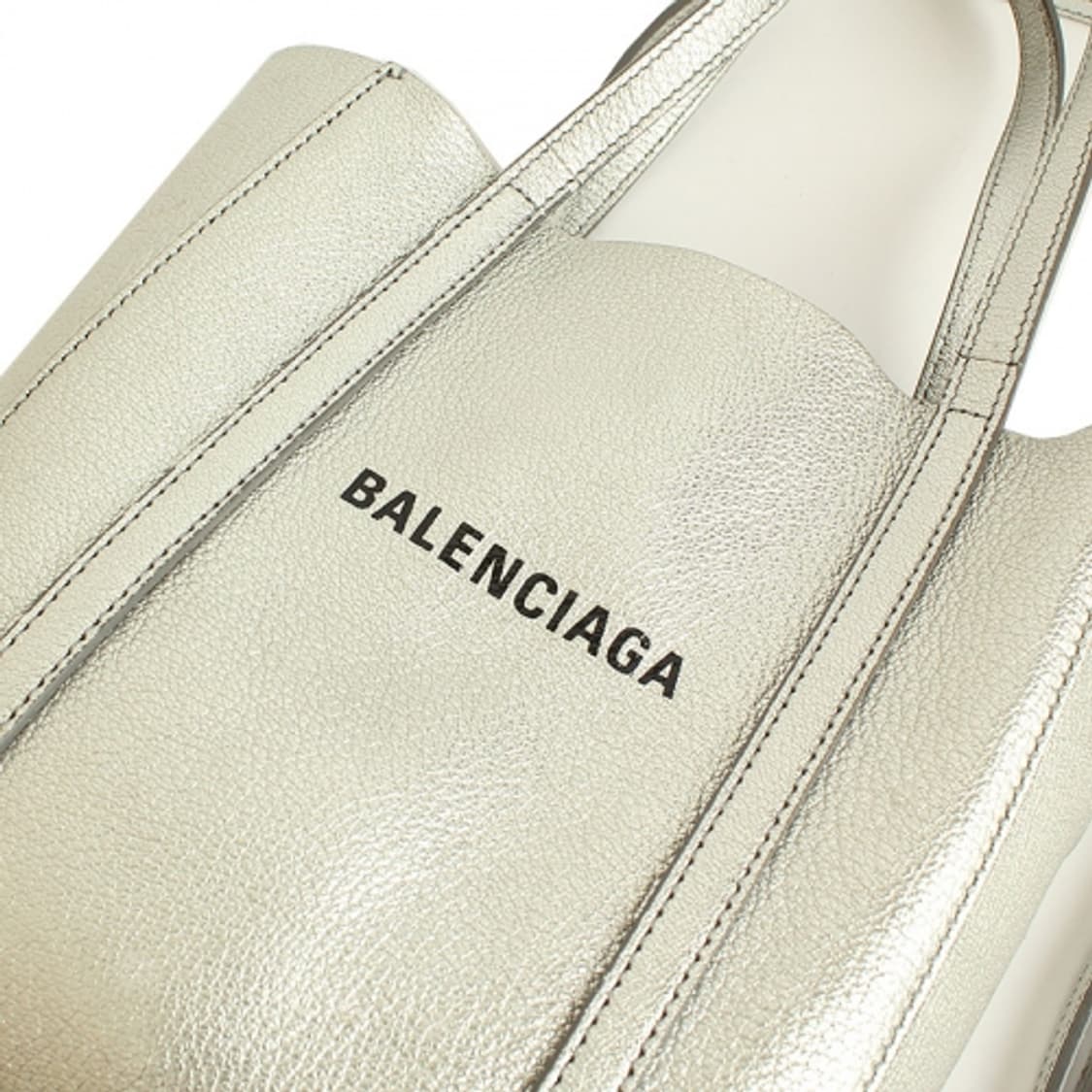 발렌시아가 에브리데이 메탈그레이 미니 토트 겸 크로스백 상품이미지6