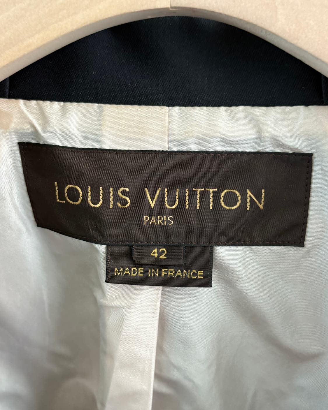 Louis Vuitton 루이비통 블랙 카라 셔링 자켓 상품이미지7