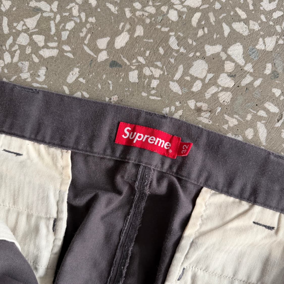 슈프림 워크 팬츠 스모크 컬러 상품이미지9