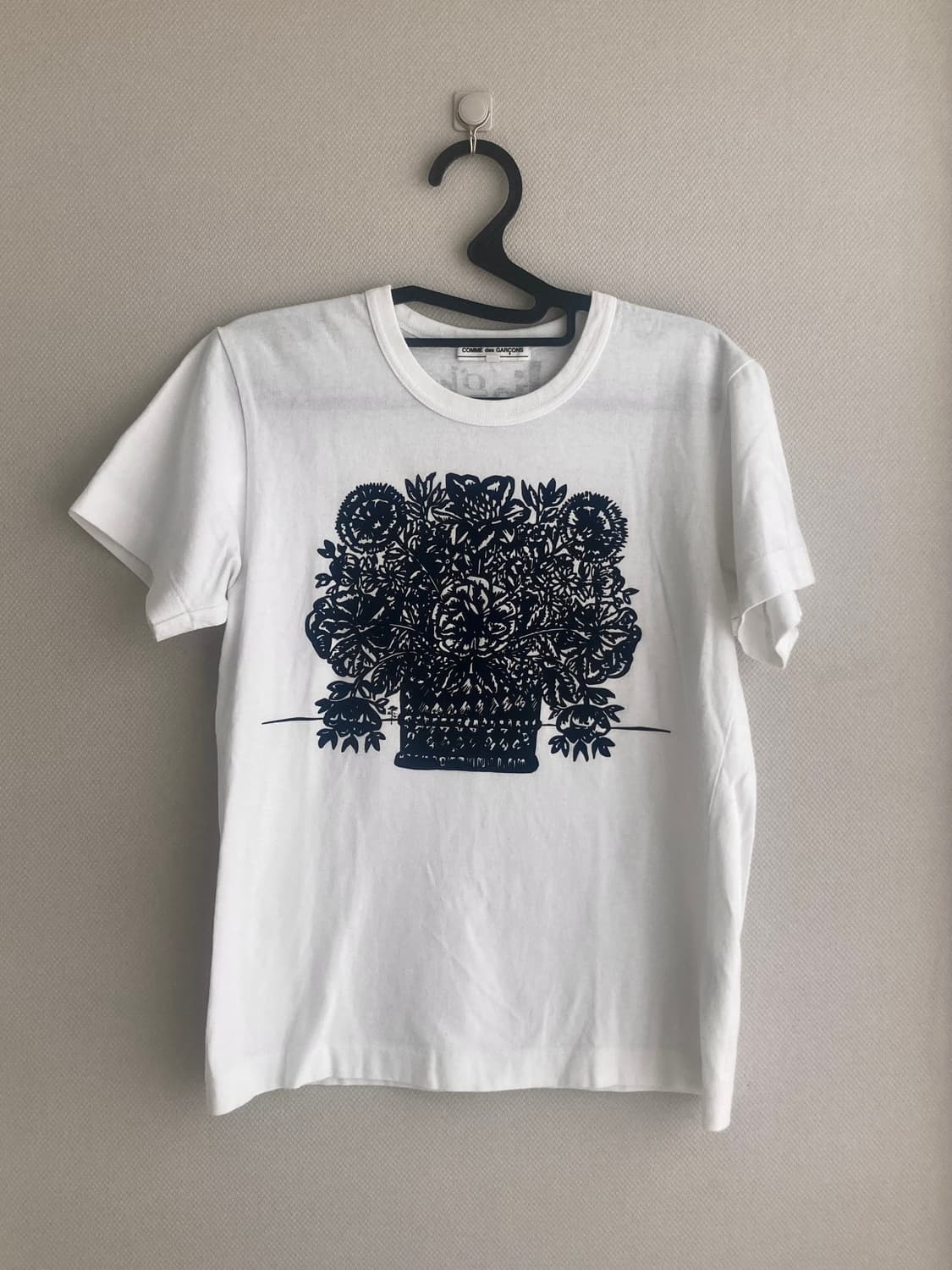 Comme des Garcons jingle flower 티셔츠 상품이미지1
