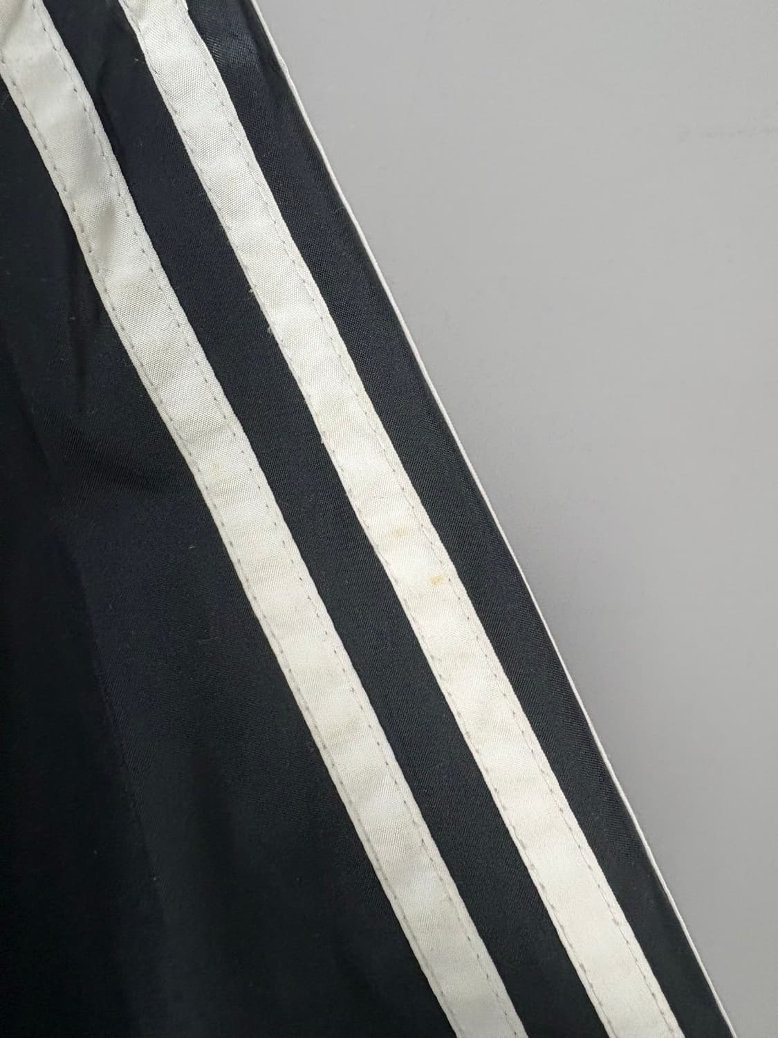 아디다스 올드스쿨 바람막이점퍼 A3089 상품이미지9