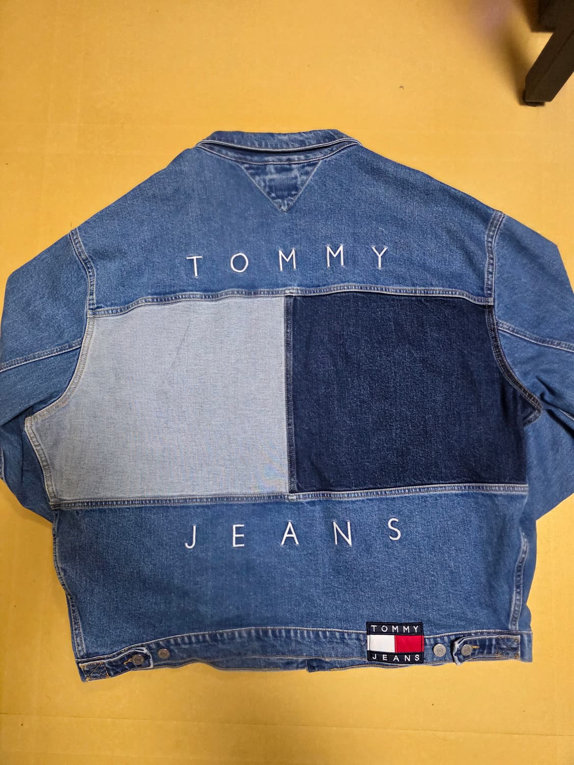 TOMMY JEANS 타미 진스 청 트러커 자켓 XL 상품이미지1