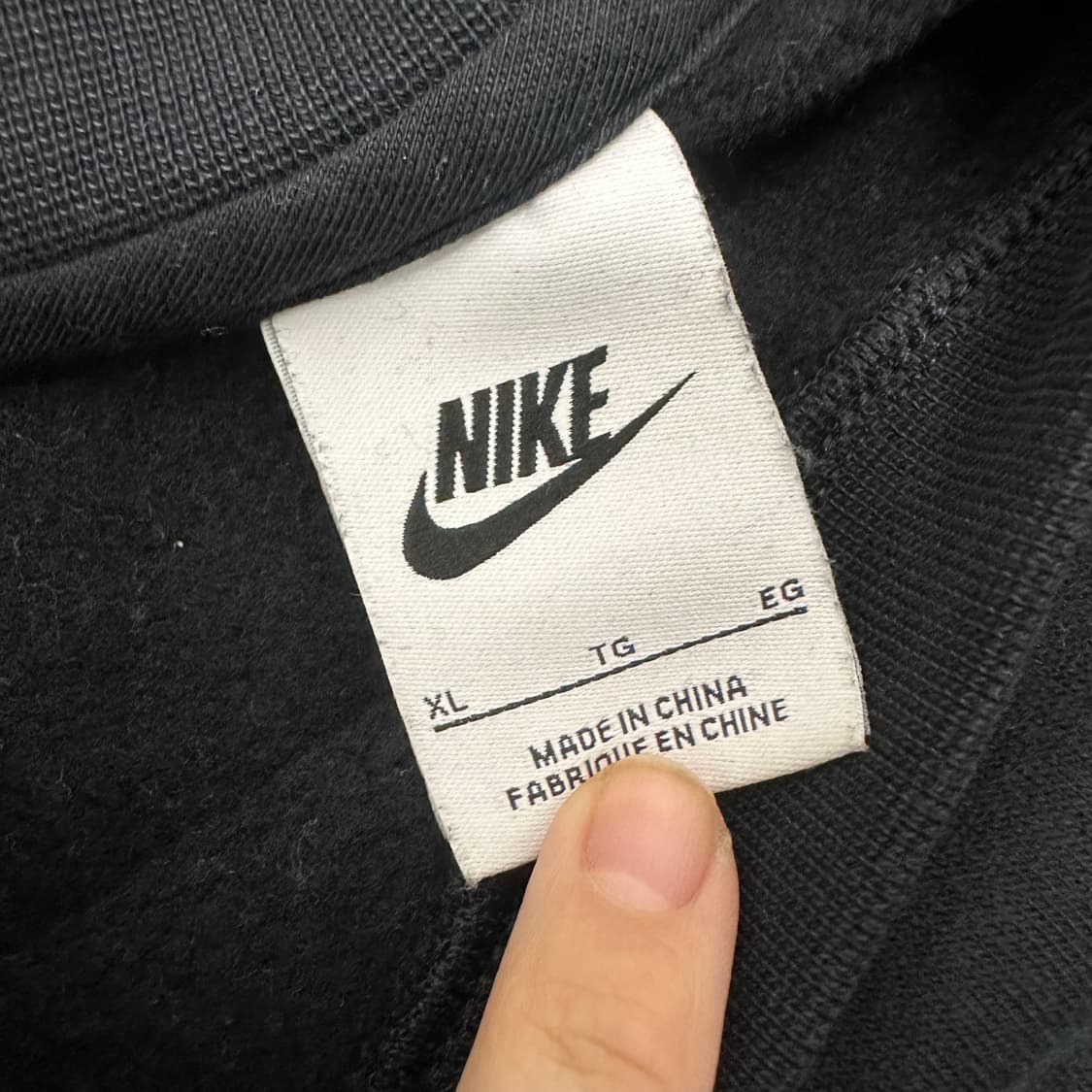 NIKE 나이키 스우시 기모 맨투맨 블랙 XL 상품이미지3