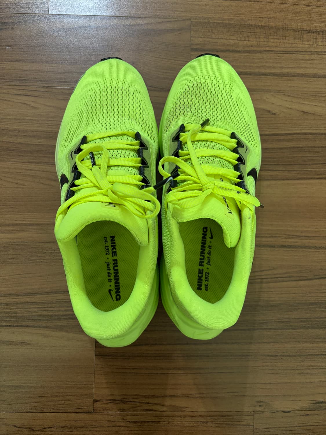 나이키 페가수스 41 형광 240 상품이미지5