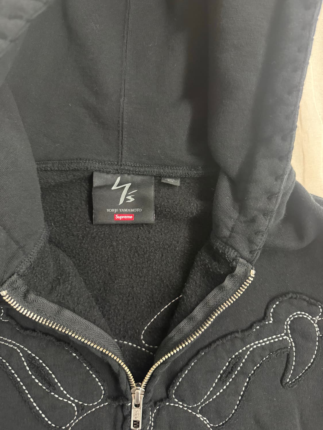 슈프림 요지야마모토 스컬후드집업 후쿠오카매장 구매 상품이미지4