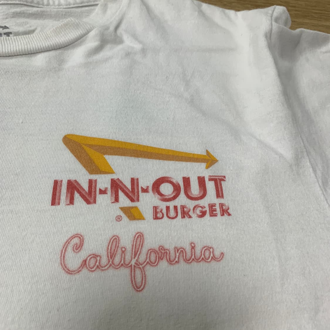 M) In-N-Out 인앤아웃 미판 백프린팅 반팔티 상품이미지3