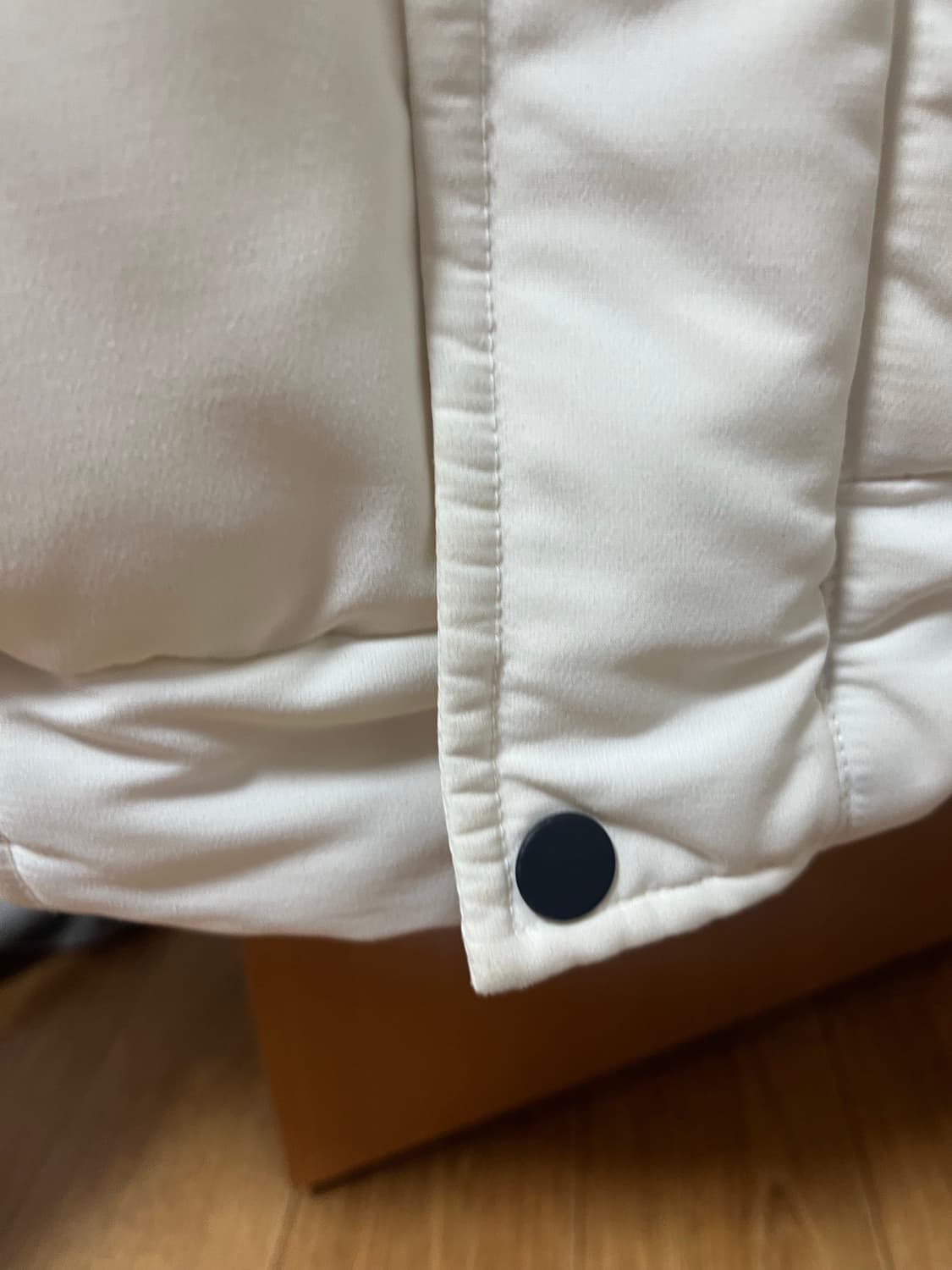 [xs]아이더 흰색 패딩 상품이미지4