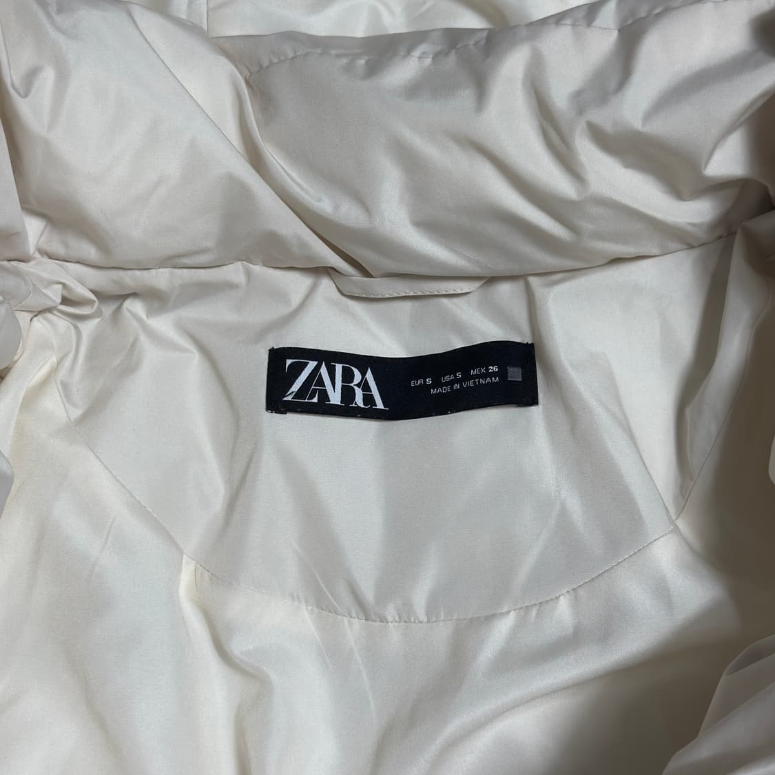 자라 크롭 푸퍼 패딩 상품이미지4